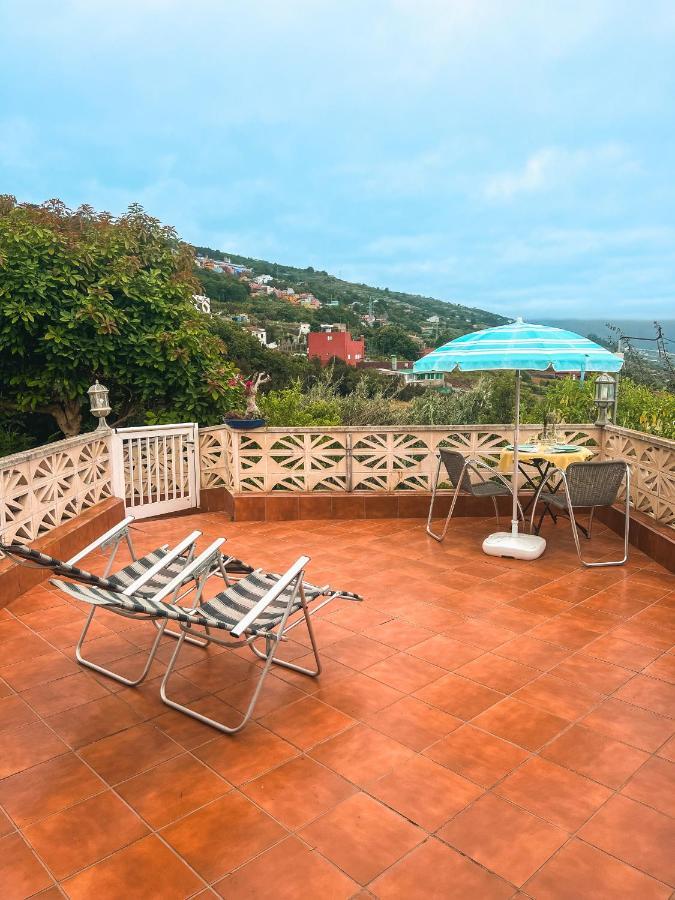 Sun-soaked W Patio, Balcony & Garden - Aguilas Holiday home La Orotava